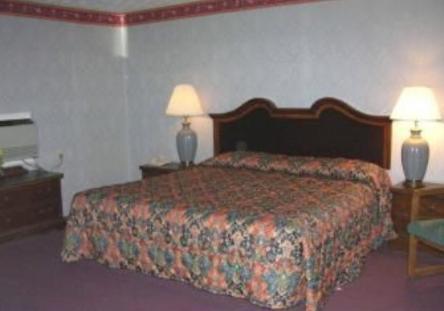 Budget Inn Северен Кингстаун Стая снимка